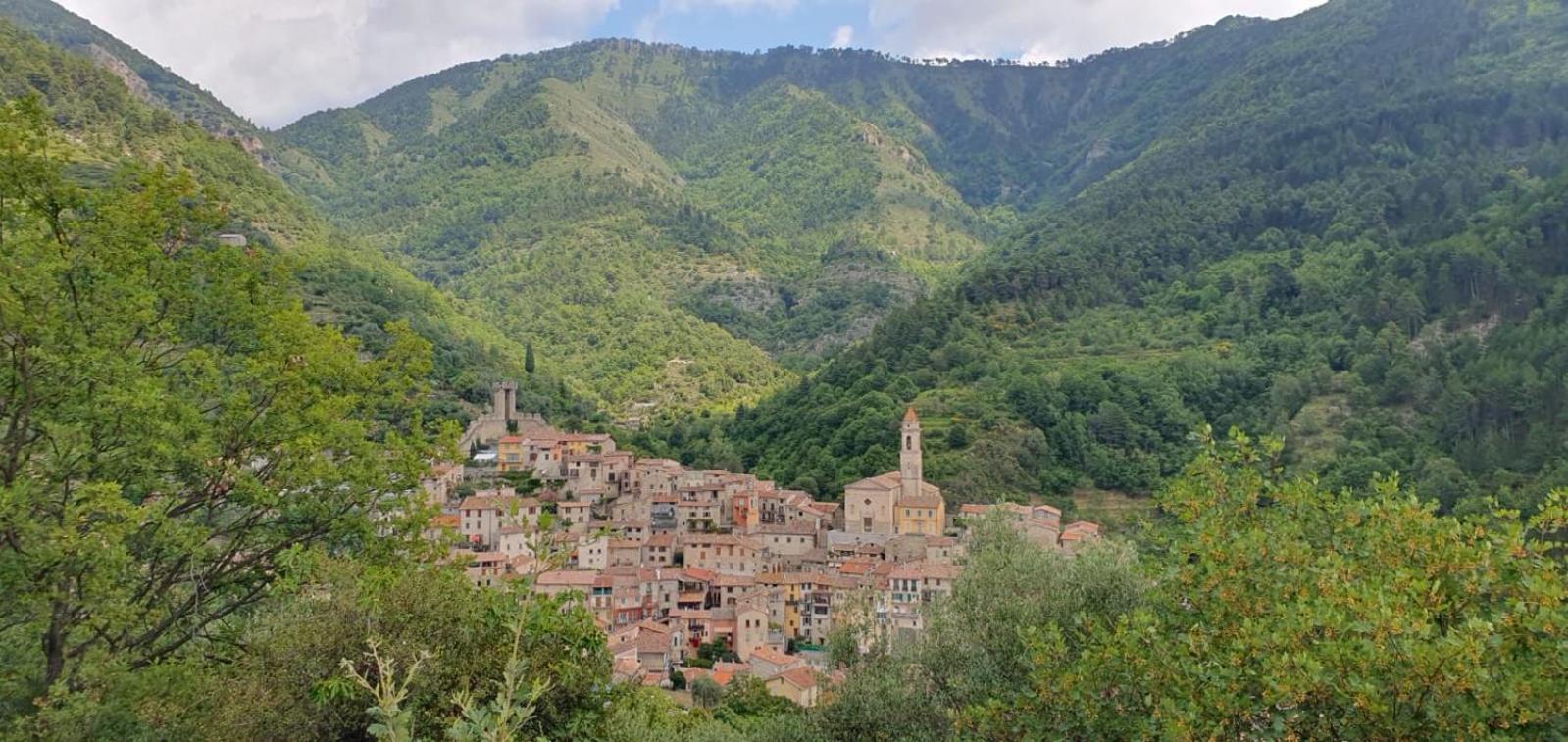 La Tiniera A Luceram - Maison Renovee 2023- Terrasse - Wifi - Village Des Creches المظهر الخارجي الصورة